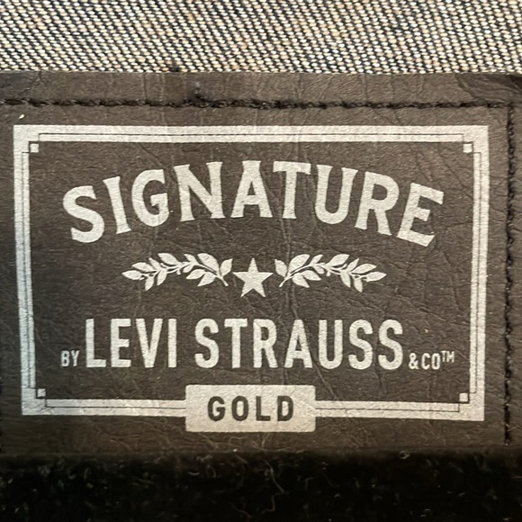 Levi’s Strauss Gold Men’s Jacket Medium Causal Cotton Blue Distressed Preppy - Picture 10 of 17